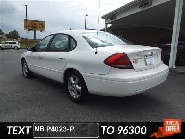Used 2004 Ford Taurus SE with VIN 1FAFP53U24A111933 for sale in Johnson City, TN